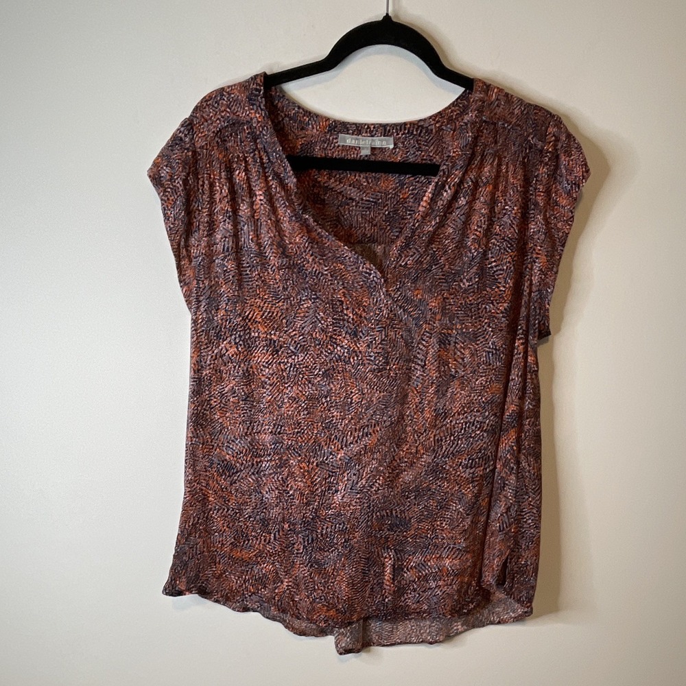 Daniel Rainn Blouse Women XL Orange Blue Abstract V Neck Cap Sleeve Rayon Boho
